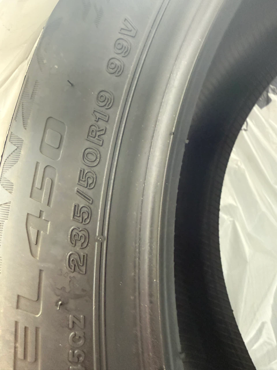Set of 4 Bridgestone Turanza EL450 Tires - photo 2