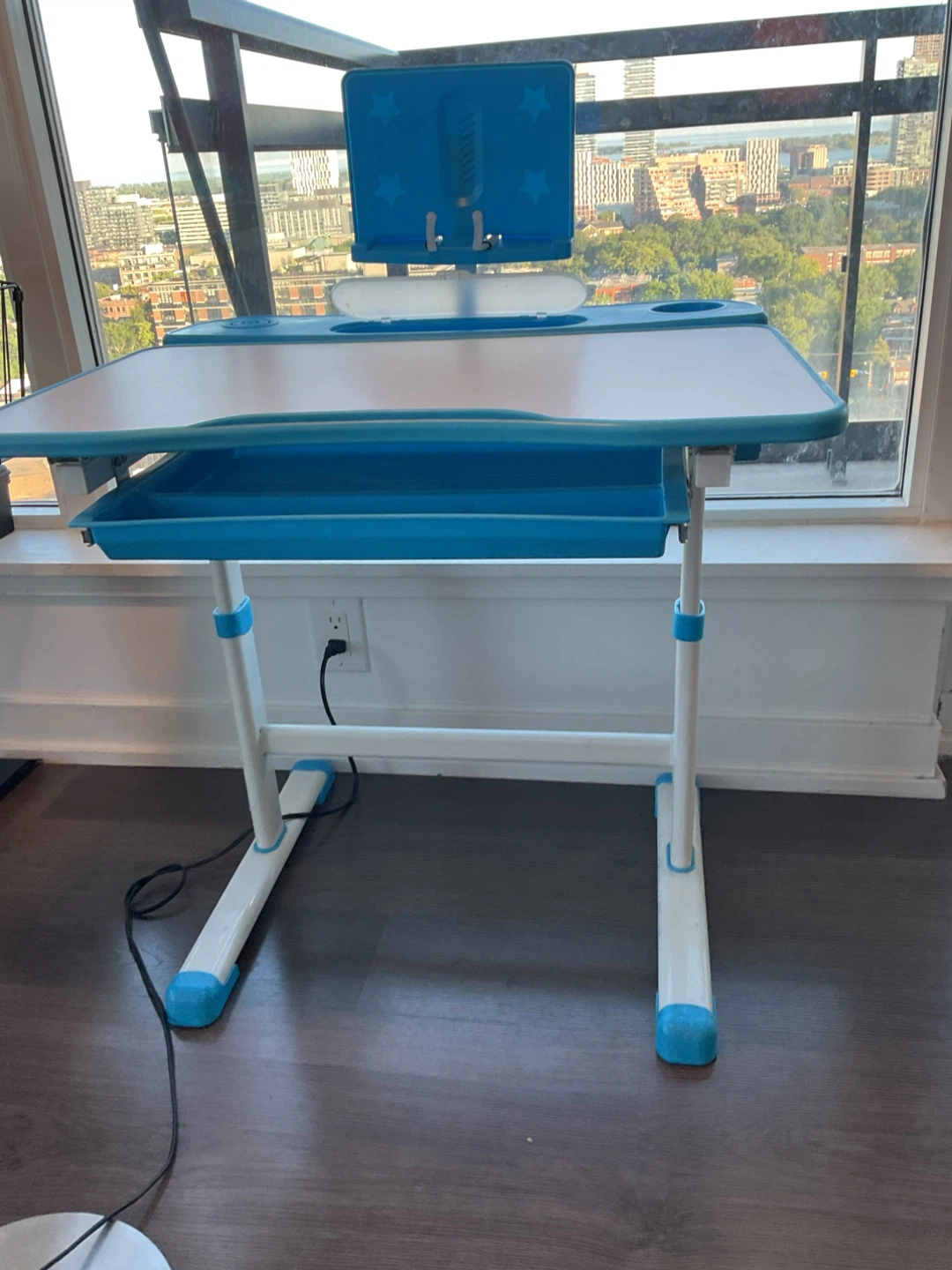 Adjustable Children's Desk and Chair Set