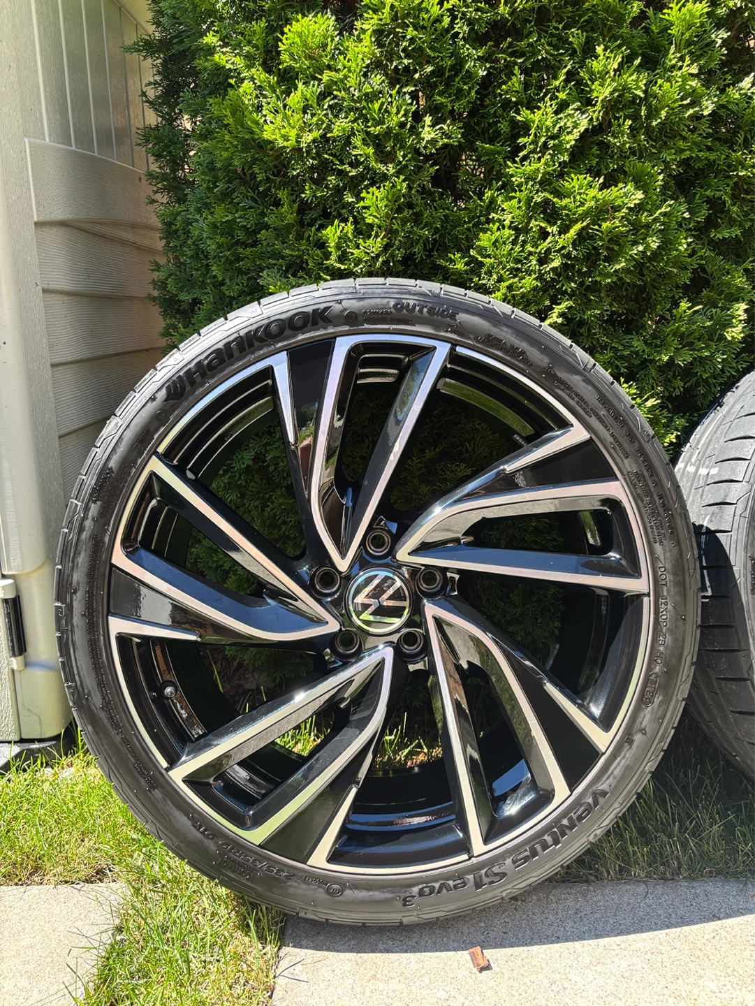 2024 VW Golf GTI Performance OEM 19” wheels and summer tires - photo 4