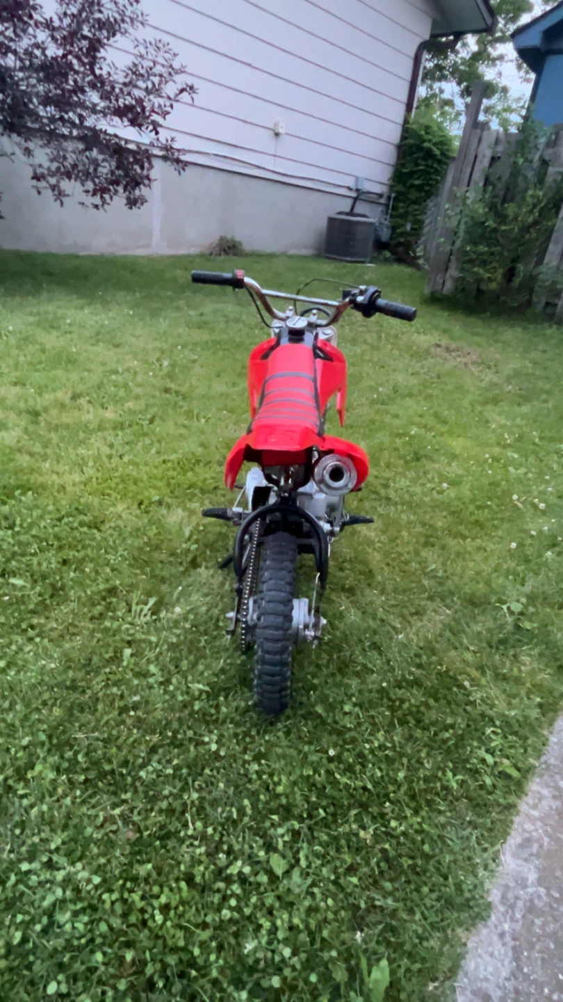 2 dirtbikes - photo 2