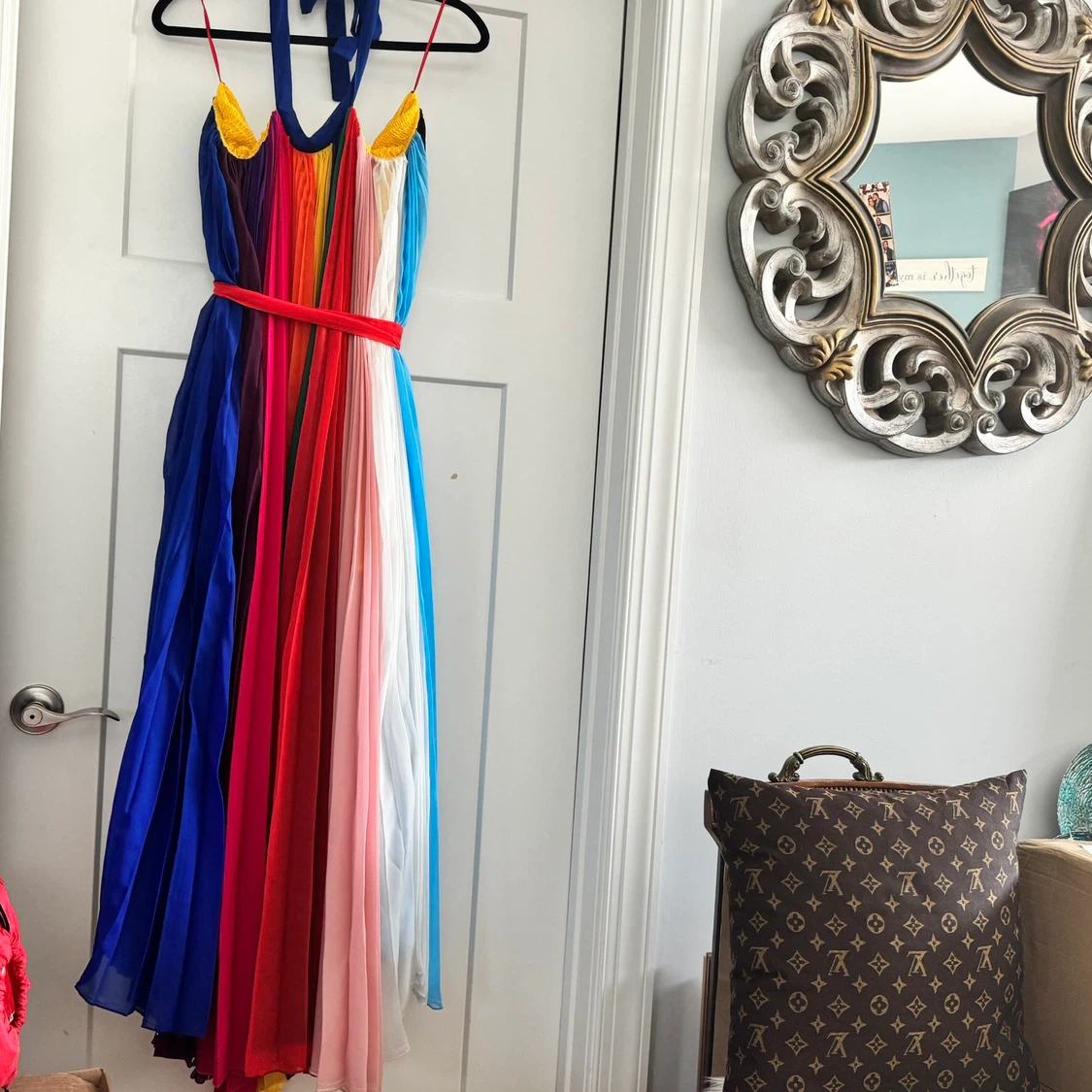 Colorful Pleated Maxi Dress - photo 3