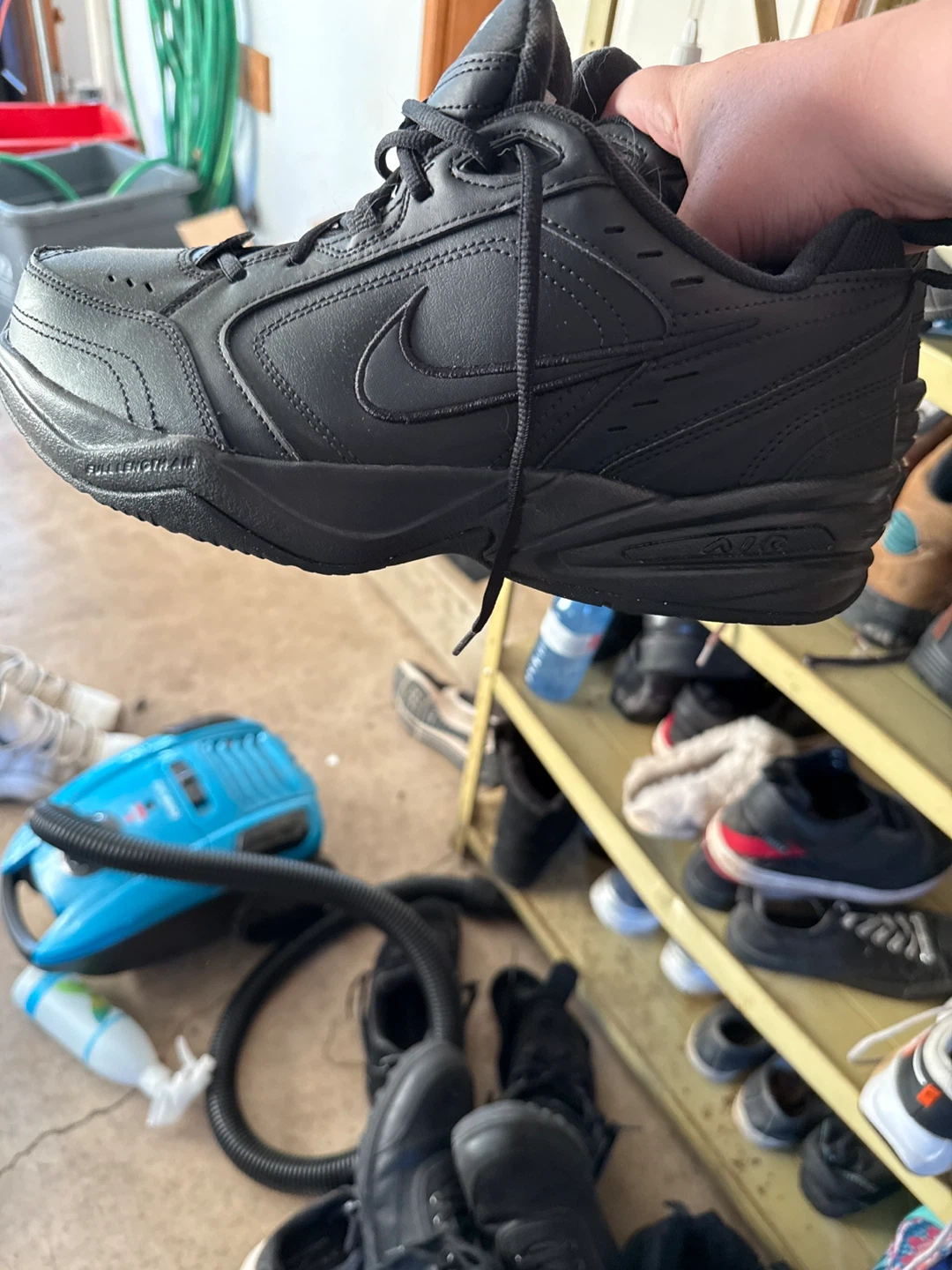 Nike Air Monarch IV Men's Shoes US 11 Black