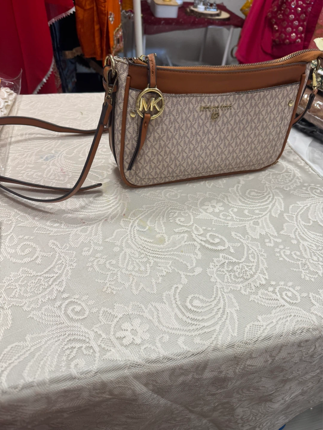 MK Cross body Bag in good condition