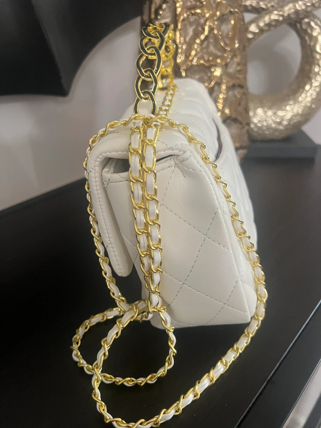 White Quilted Chain Bag - photo 3