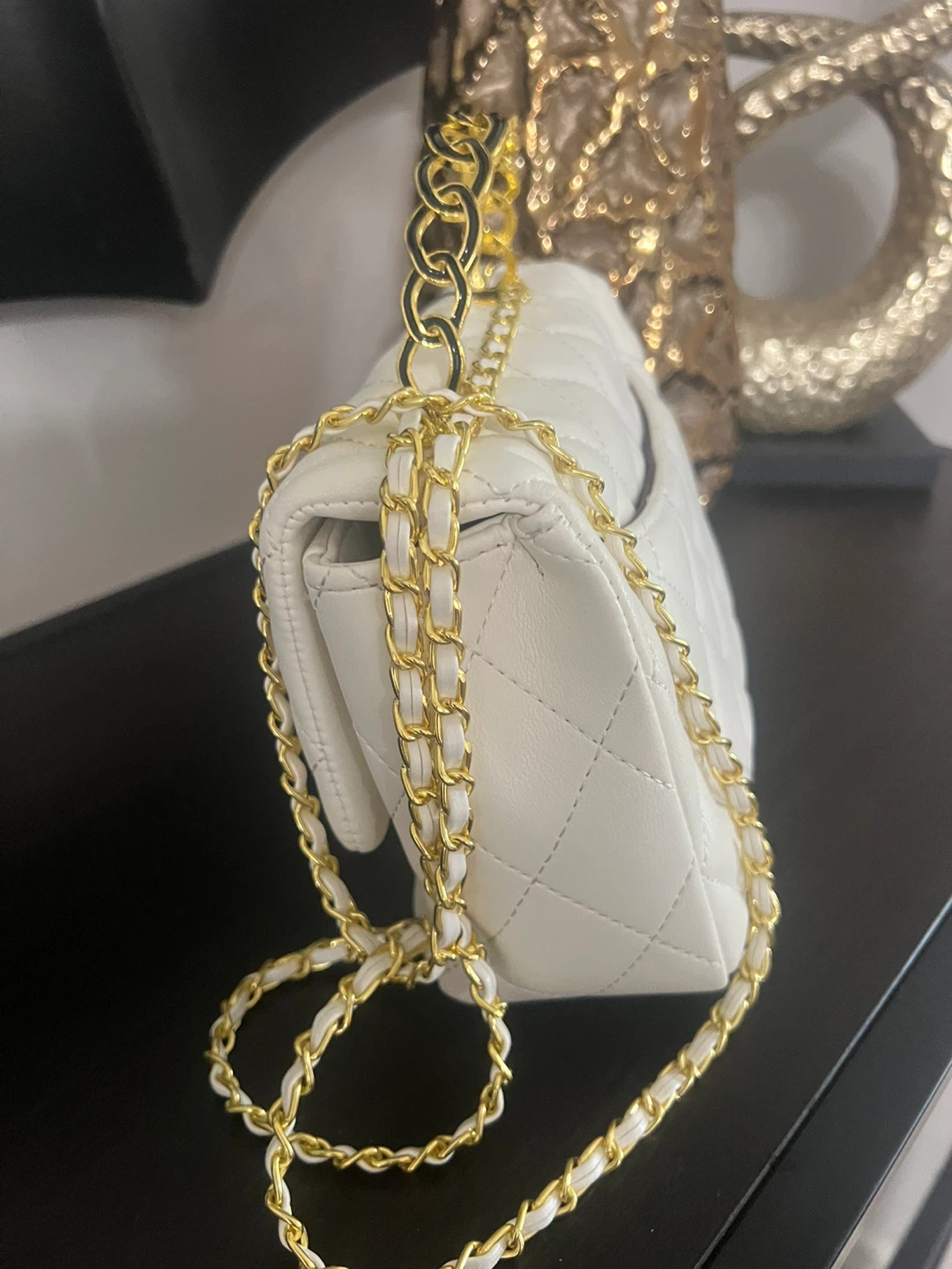 White Quilted Chain Bag - photo 4
