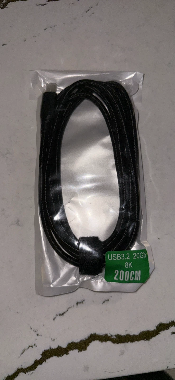 USB-C to USB-C 3.2 Cable - 8K, 20Gbps, 100W - photo 4