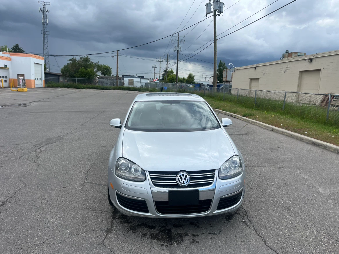 2006 Silver Volkswagen Jetta Sedan