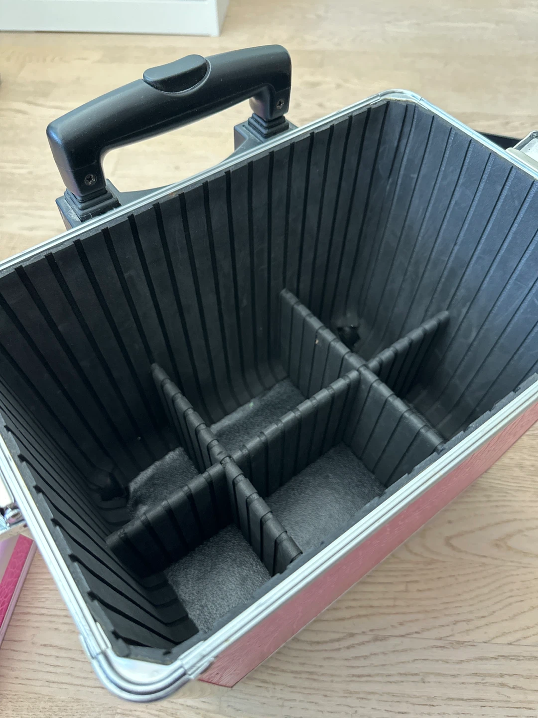 Pink Crocodile Pattern Rolling Makeup Train Case - photo 5