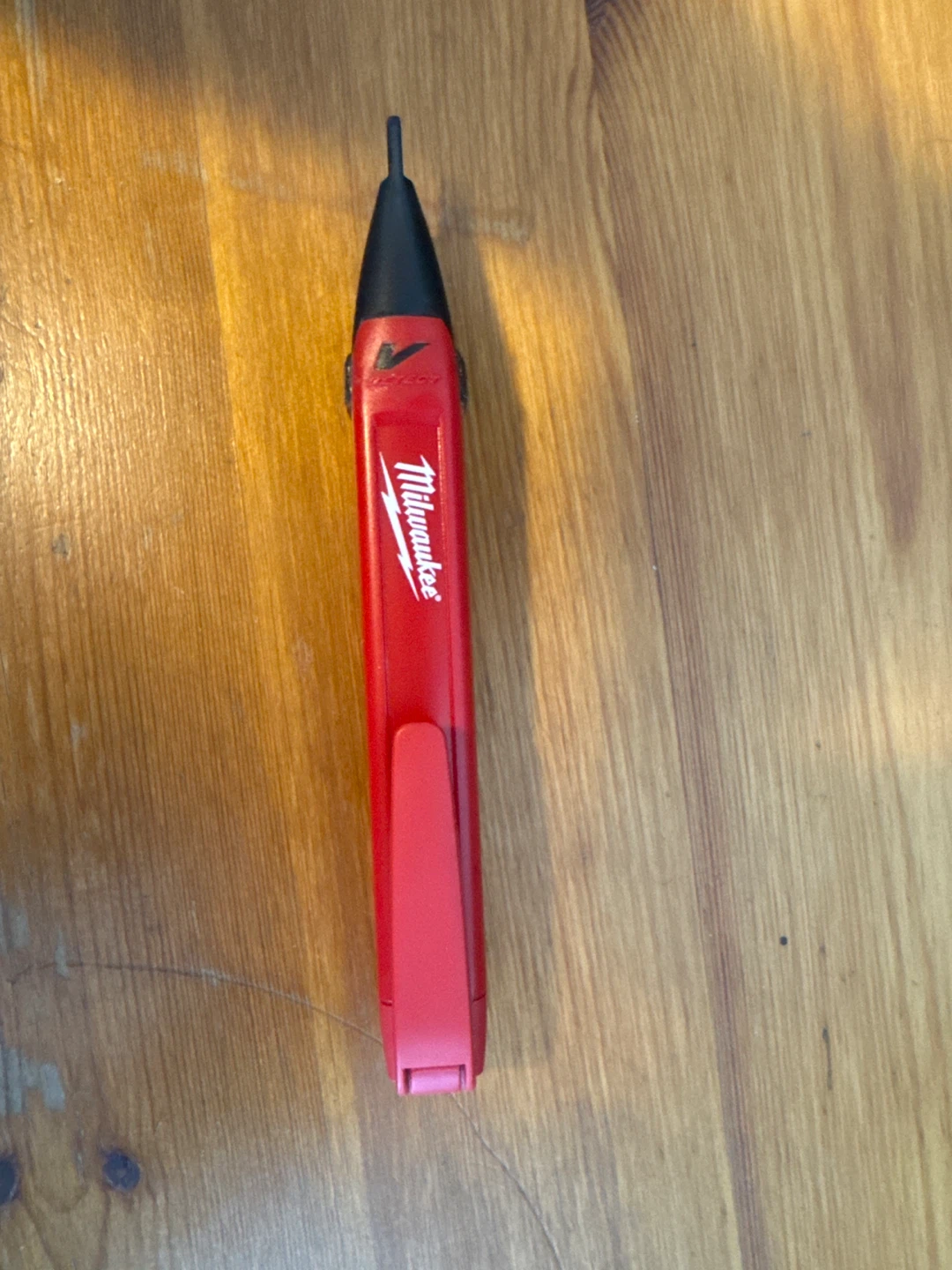 Milwaukee Voltage Detector