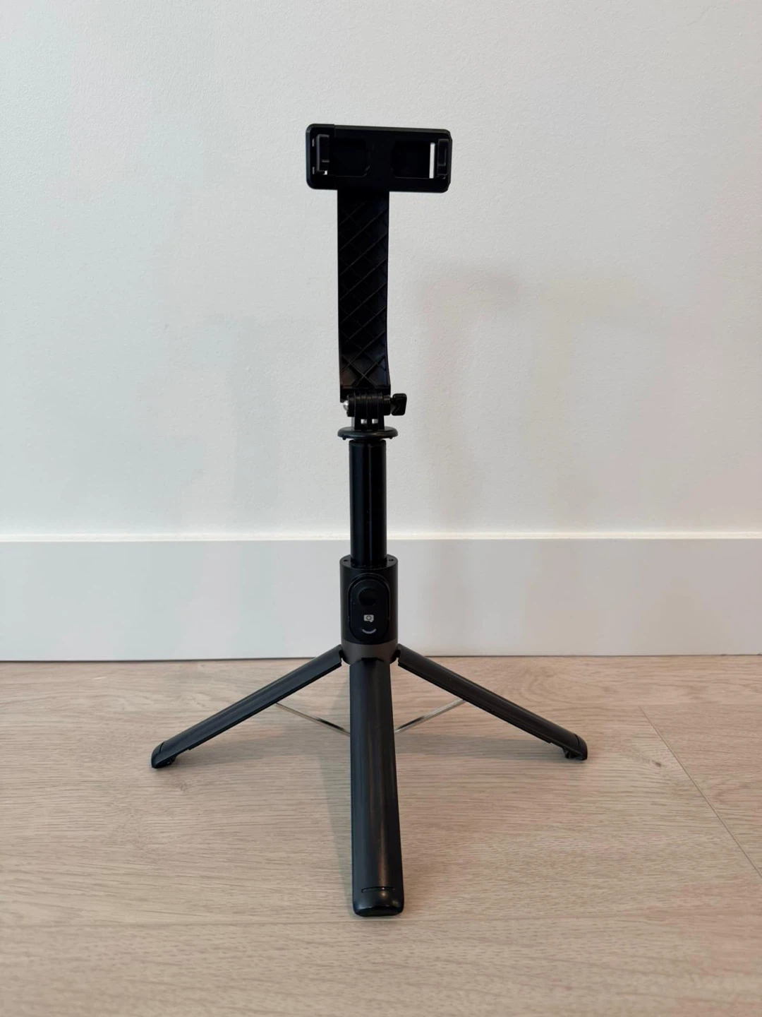 Black Selfie Stick Tripod with Remote