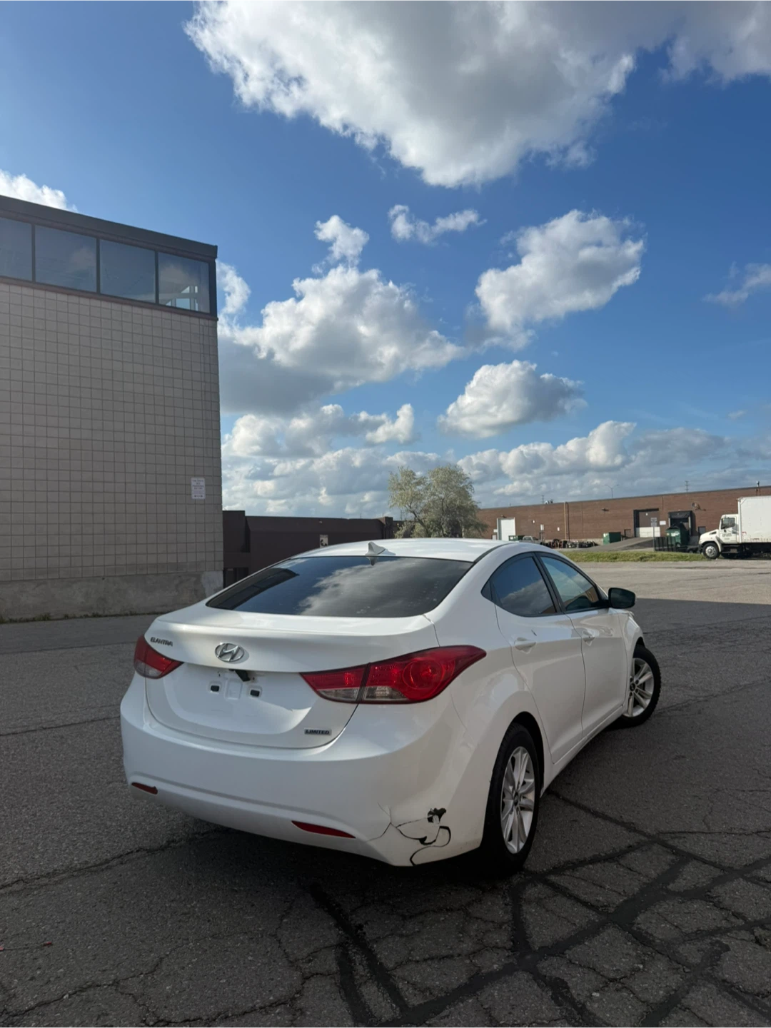 2013 Hyundai Elantra GLS - photo 4