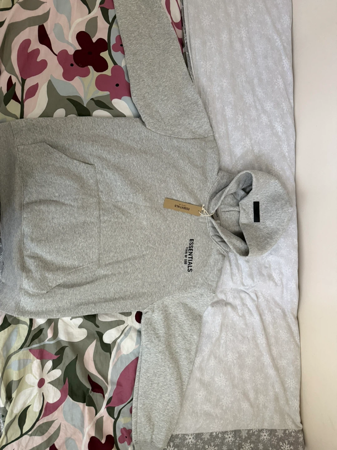 Fear of God Essentials Hoodie Grey Size M