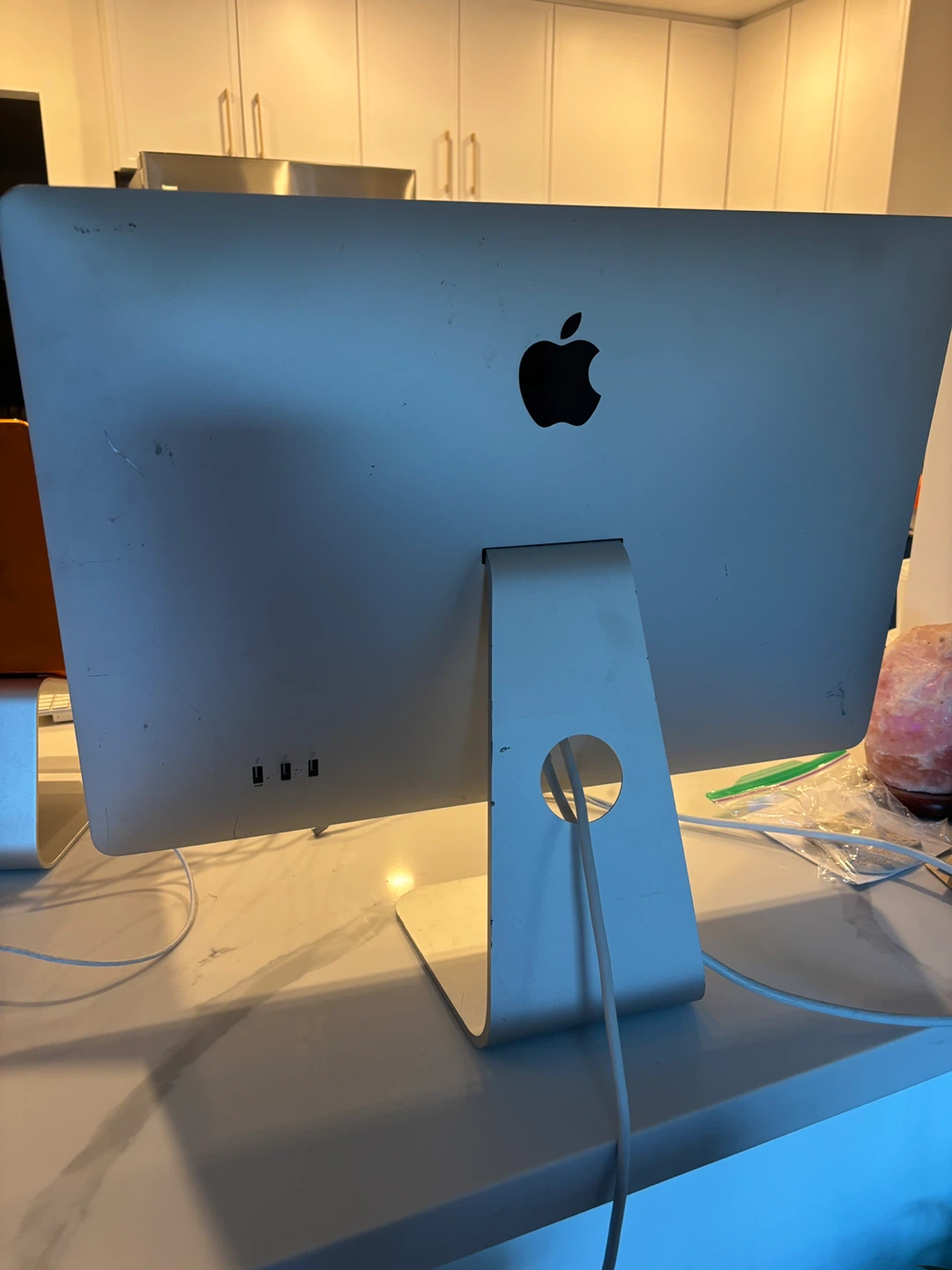 Apple LED Cinema Display 24” A1267 – For Parts or Repair - photo 2