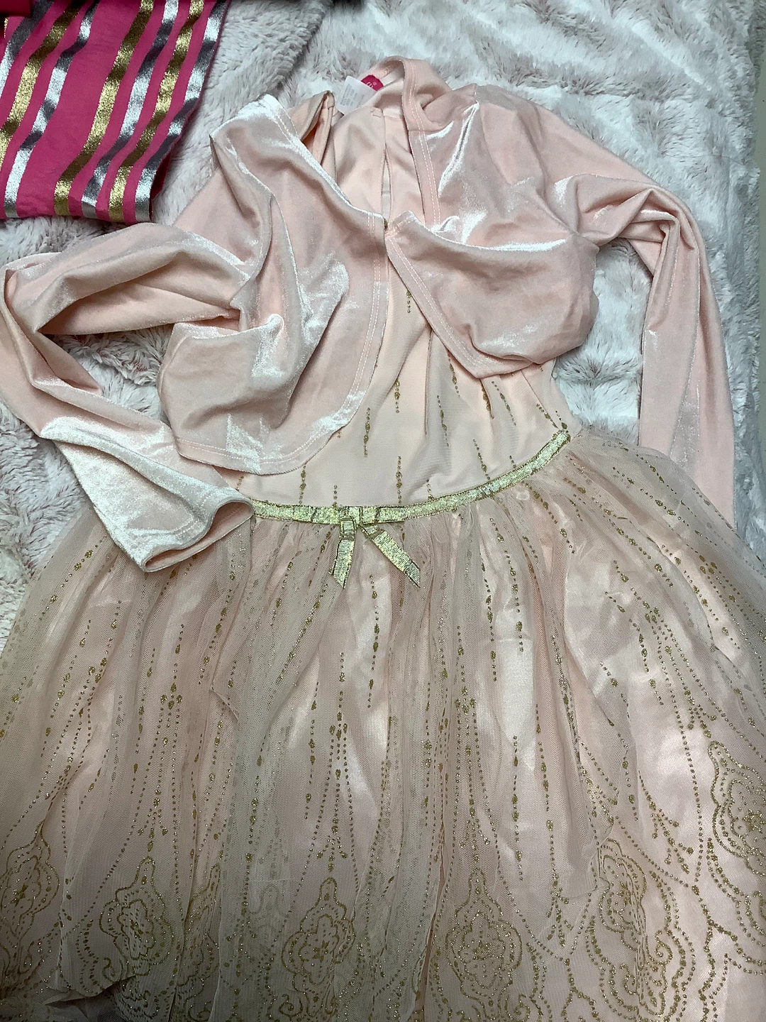 Lots of girl dresses - photo 4