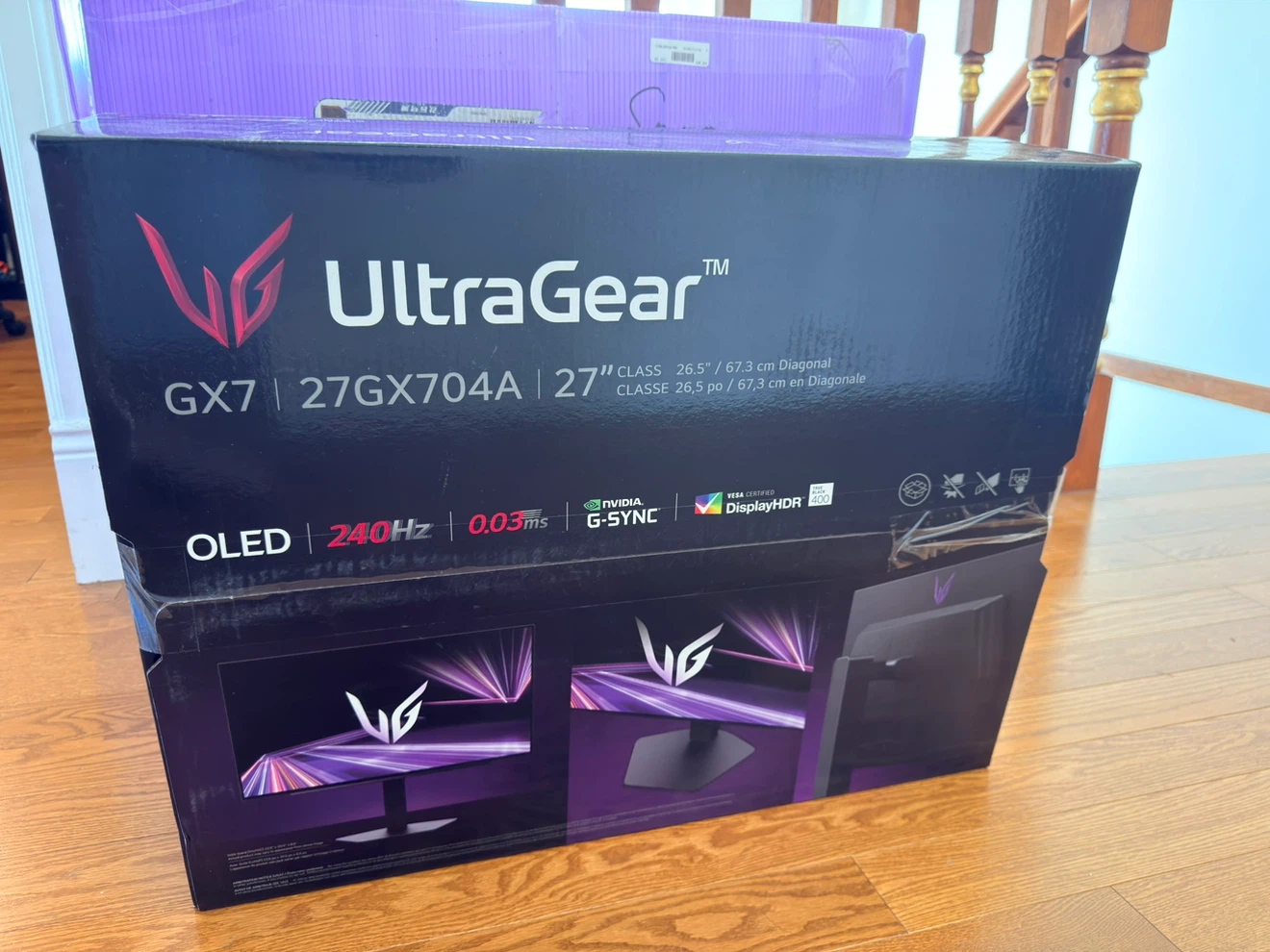 LG UltraGear OLED 27" QHD 240Hz Gaming Monitor - photo 3