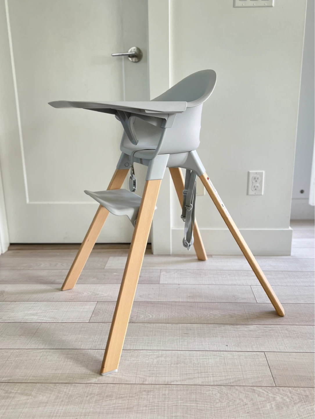 Stokke Clikk High Chair with Tray, Harness & Cushion - photo 2
