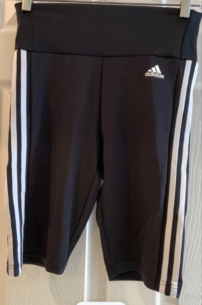 Adidas New AEROREADY Ladies Sz S High-Rise Bike Shorts