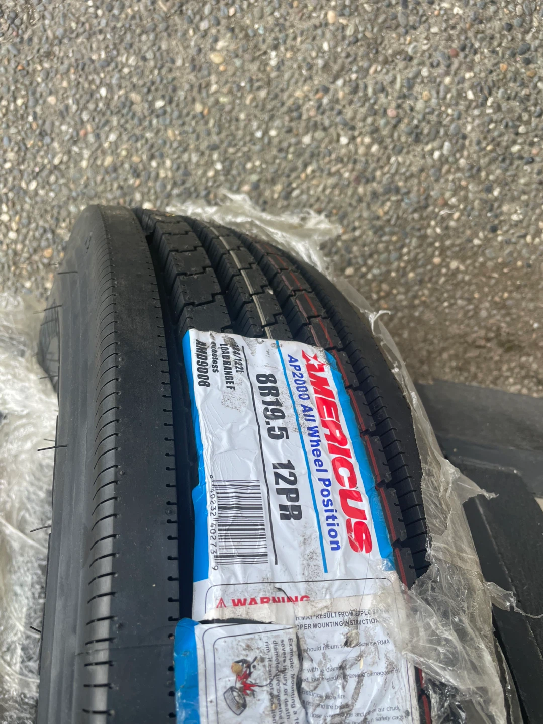 Americus AP2000 8R19.5 Commercial Truck Tire - photo 5