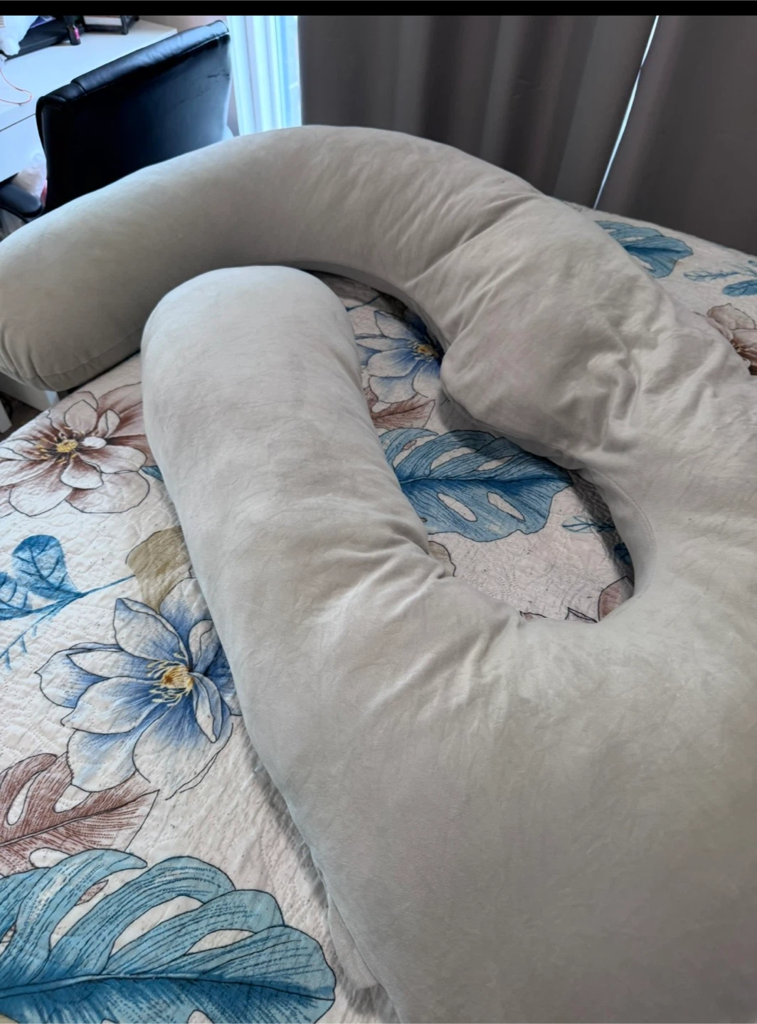 Pregnancy pillow - photo 2