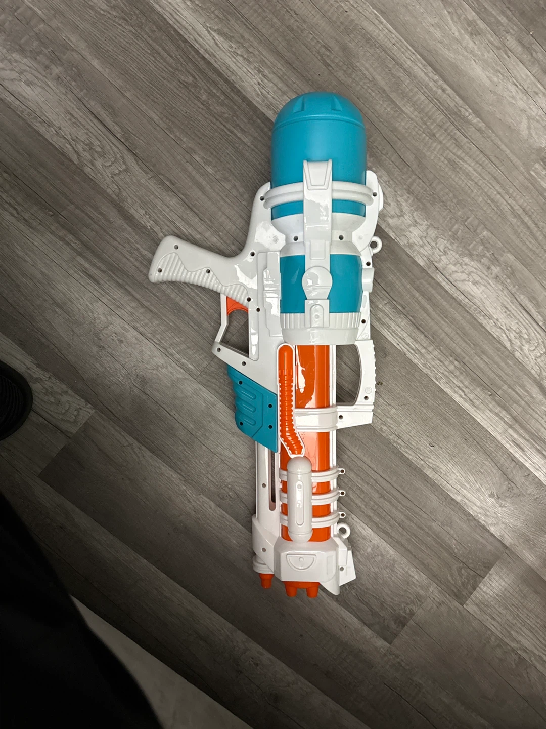 Super Soaker Water Gun