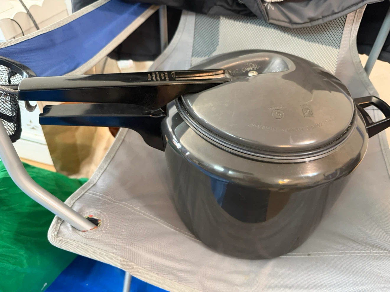 Pressure Cooker - photo 2