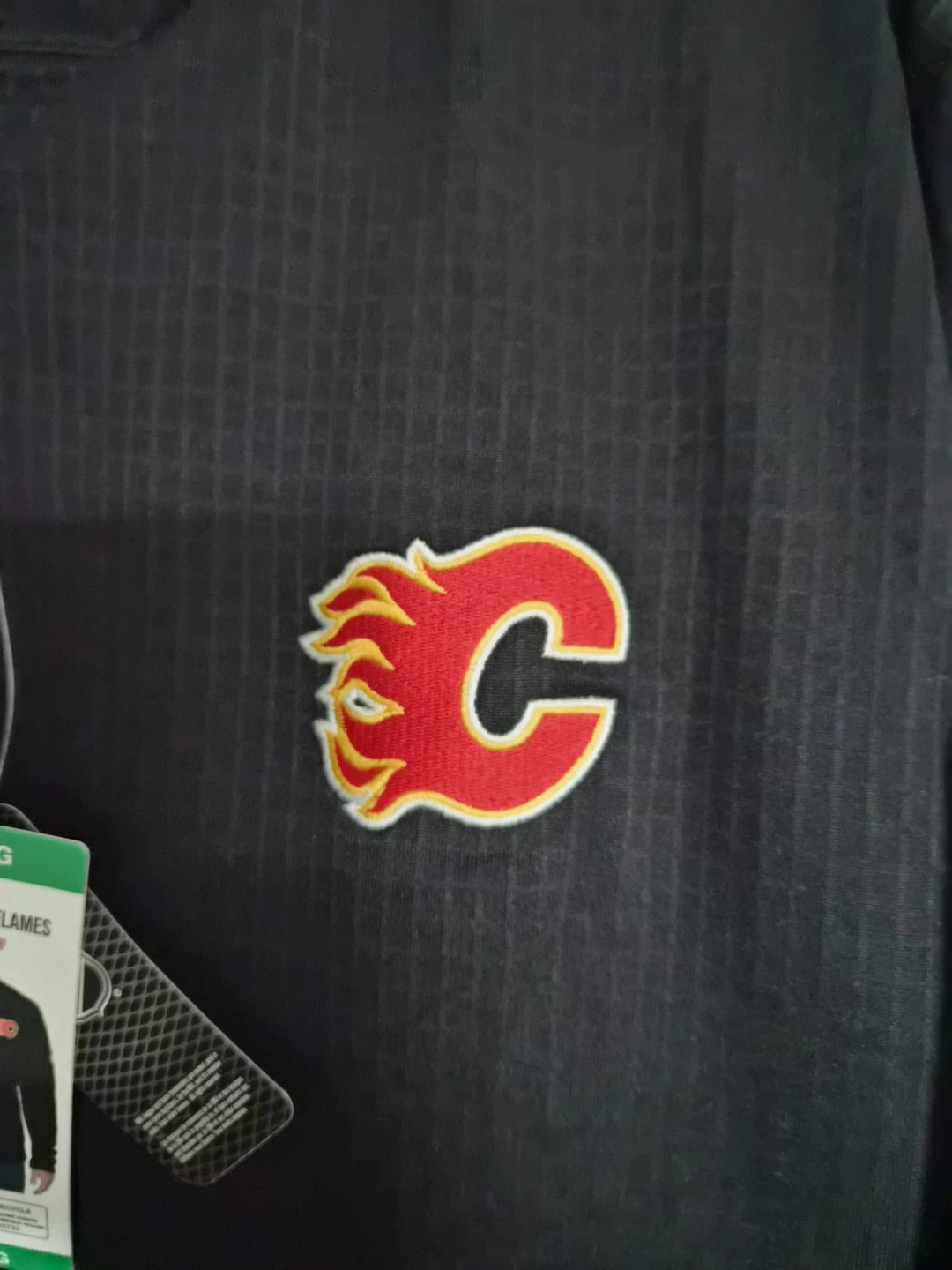 Calgary Flames 1/4 Zip Pullover XL - photo 4
