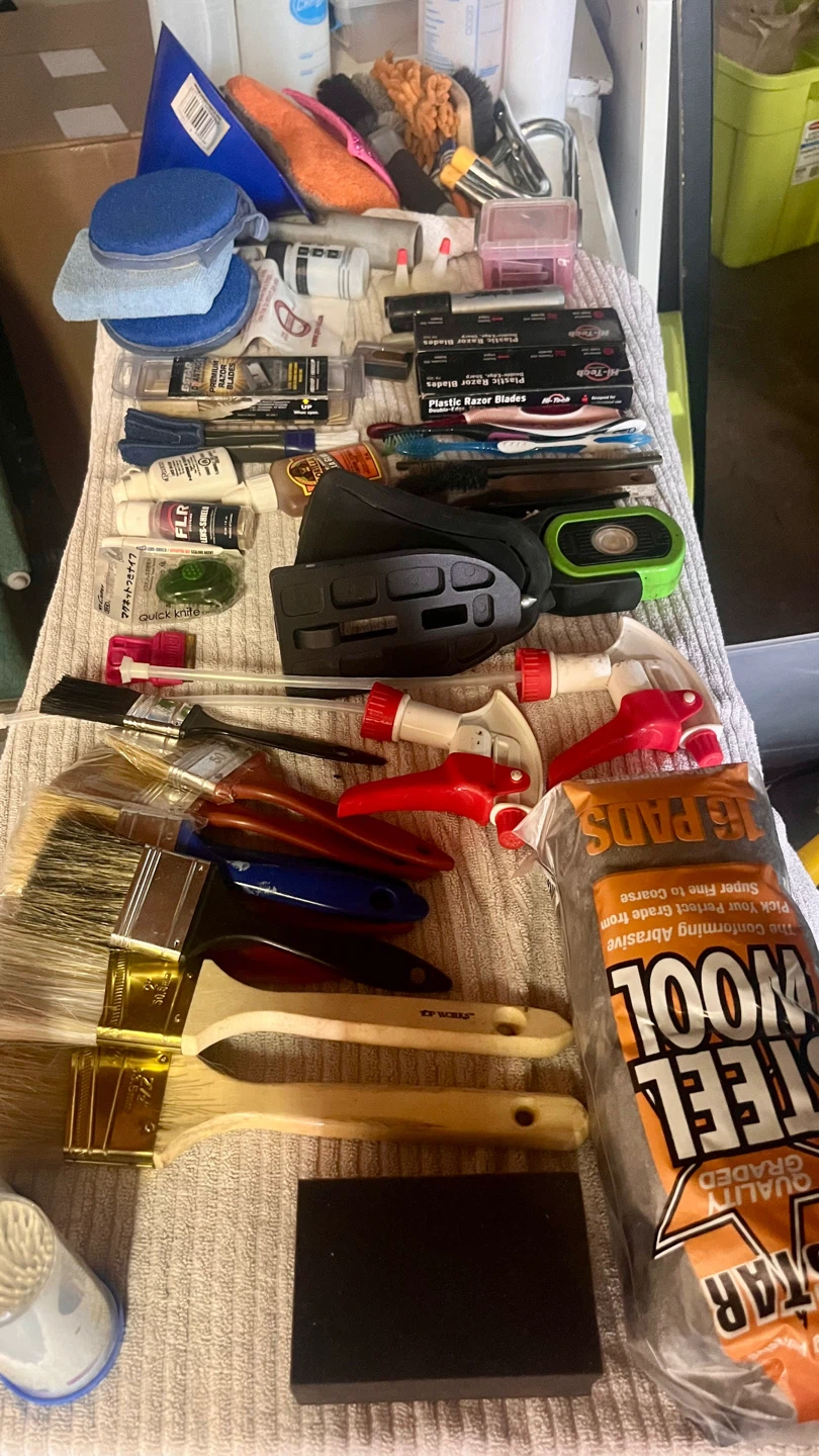 GARAGE SALE