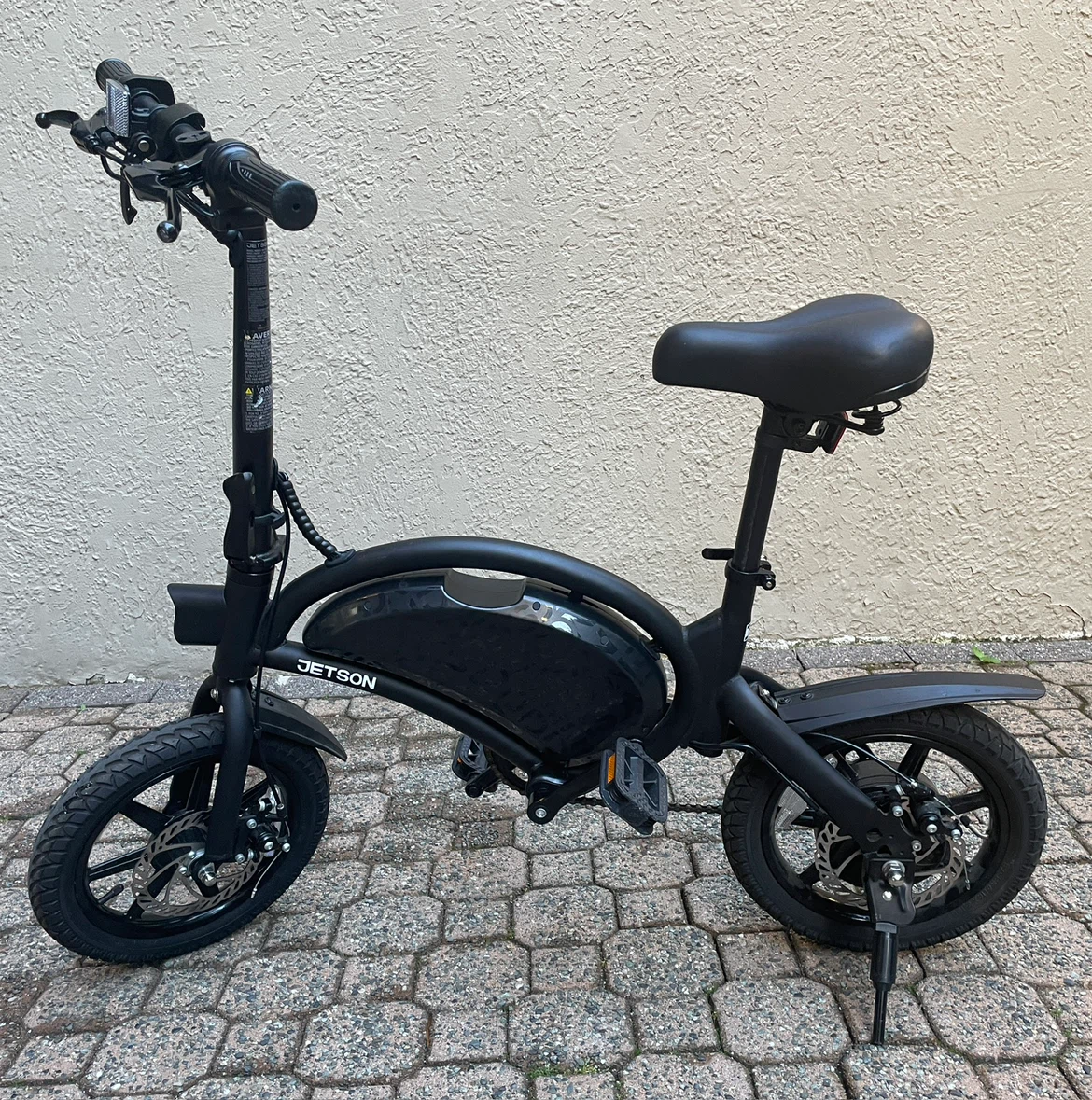 Jetson Electric Bike with Battery Charger and Bike lock - photo 2