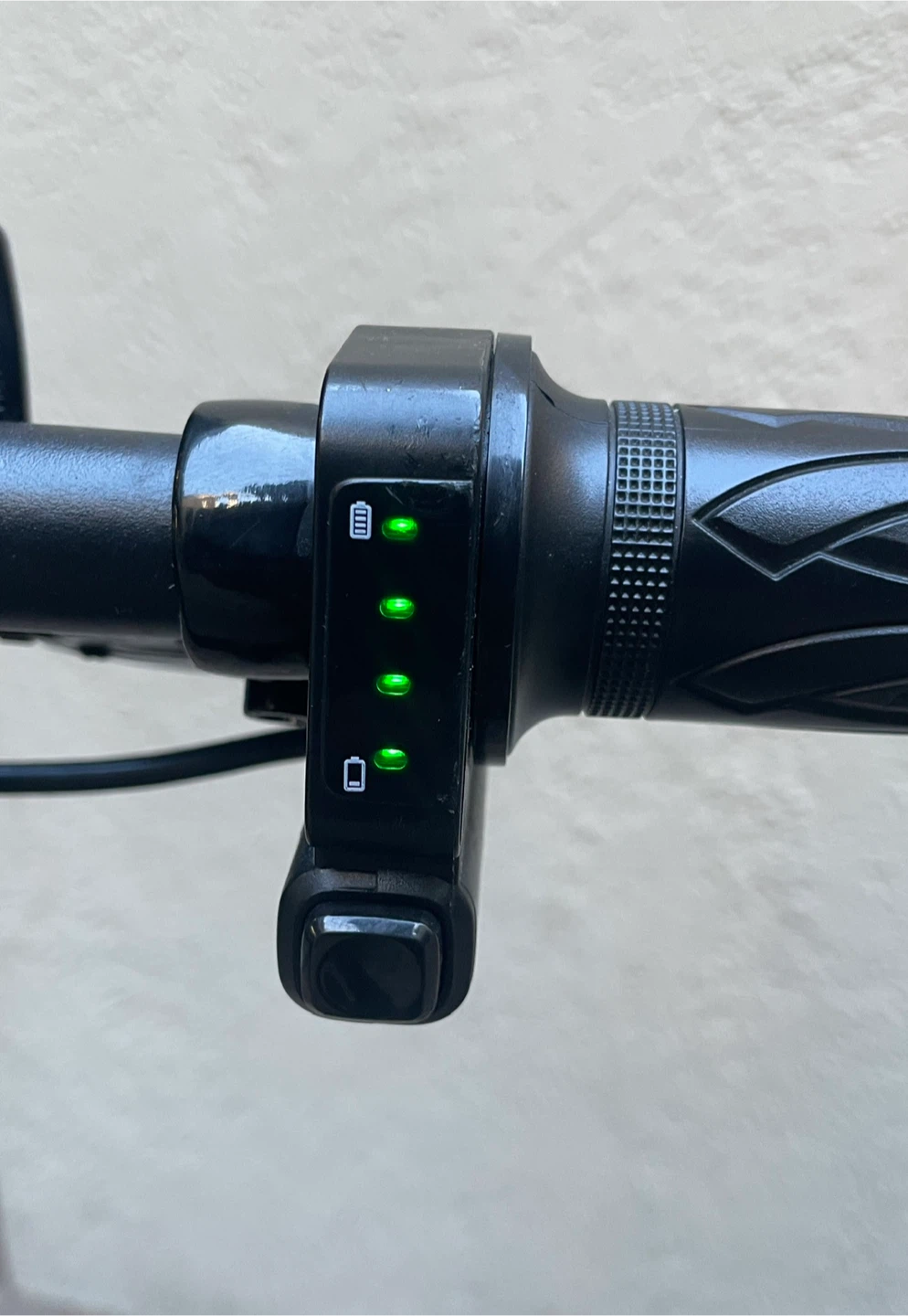 Jetson Electric Bike with Battery Charger and Bike lock - photo 3