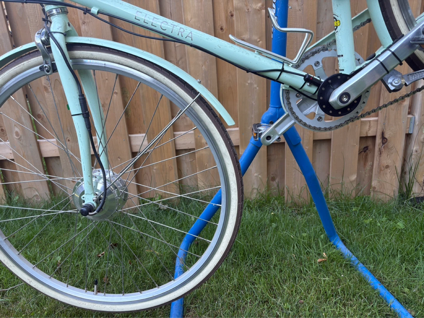Swytch Electric Bike Conversion Kit - photo 3