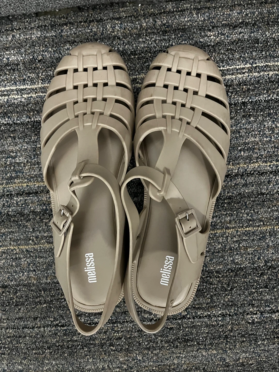 Melissa Jelly Sandals - Tan (size 10 women)