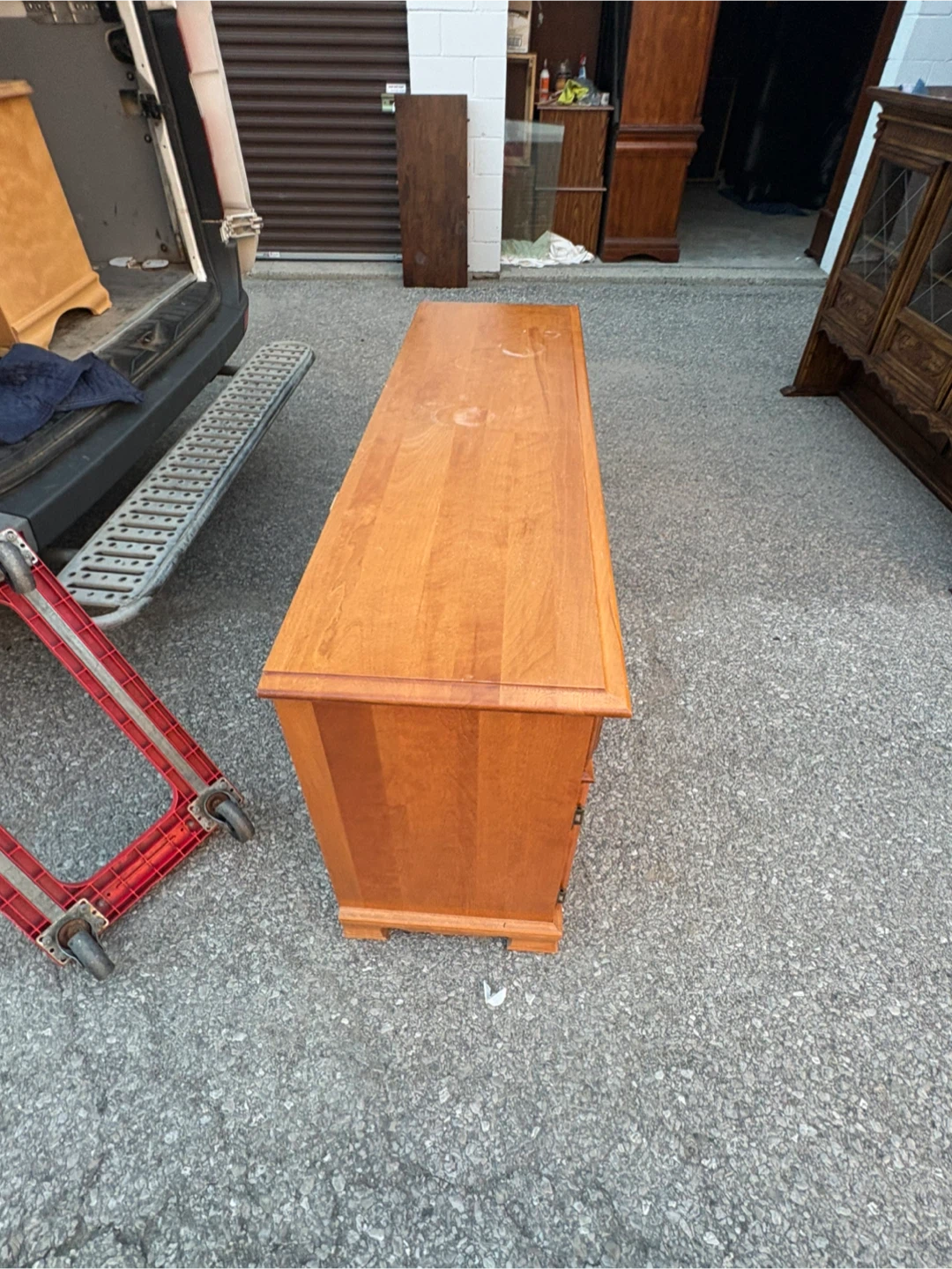 Free delivery used Wooden Dresser with 5 Drawers and 2 Doors - photo 3