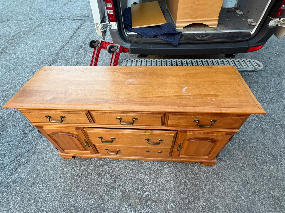 Free delivery used Wooden Dresser with 5 Drawers and 2 Doors - photo 4