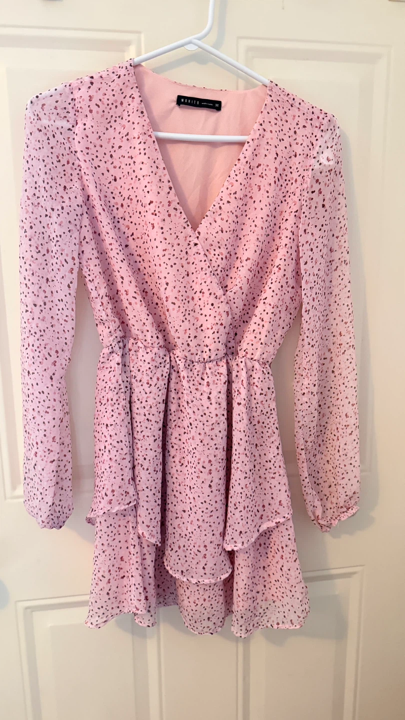 Pink Dotted Ruffle Dress. size S/M