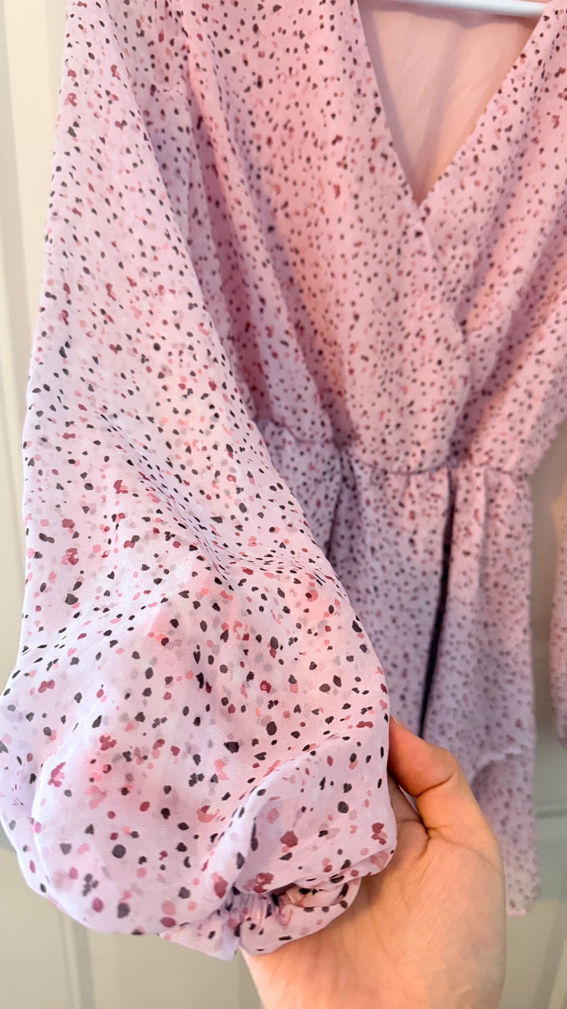 Pink Dotted Ruffle Dress. size S/M - photo 3
