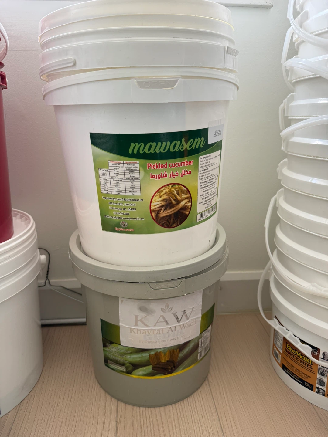 Empty buckets - photo 5