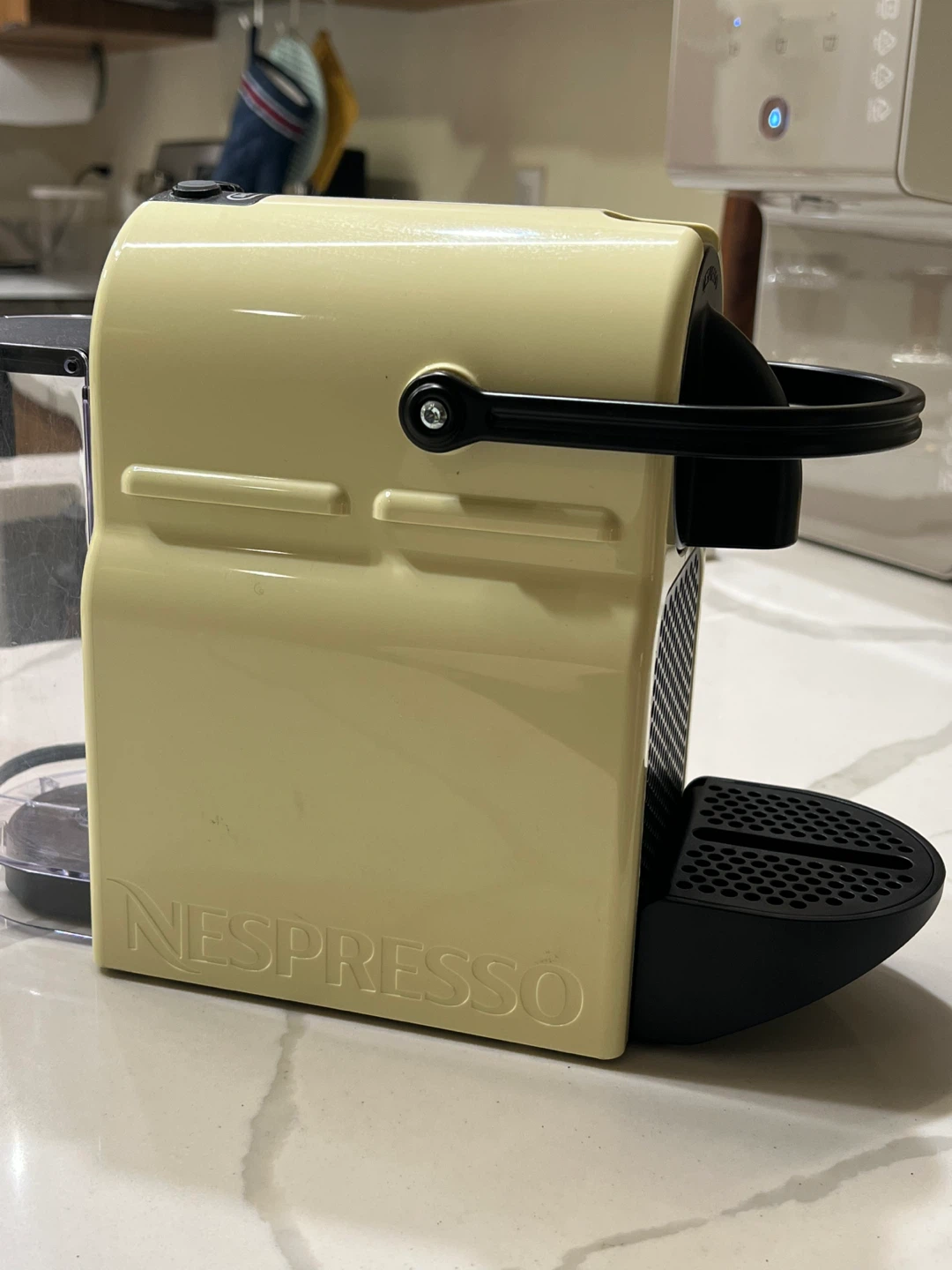 Nespresso Inissia Espresso Machine by De'Longhi - photo 4