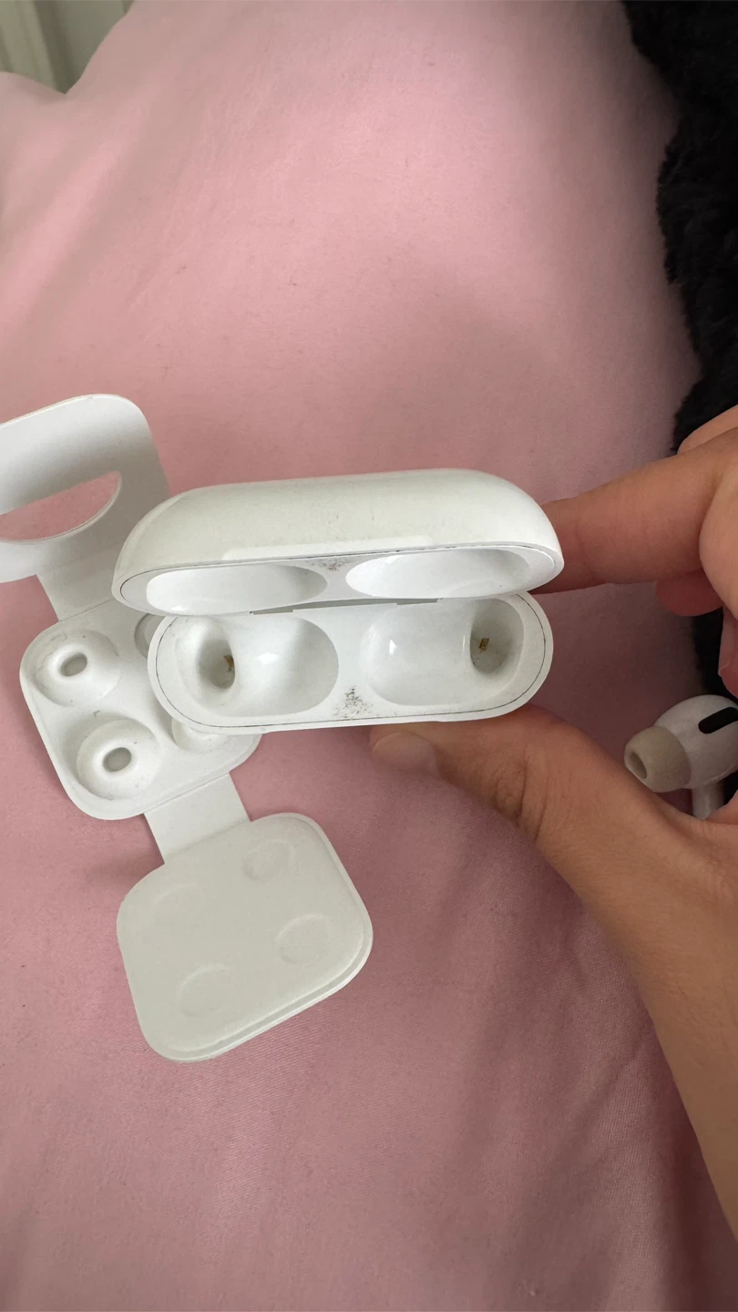 Apple AirPods Pro 1 - photo 3