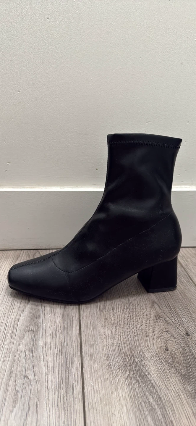 Black Square Toe Heeled Booties - photo 2