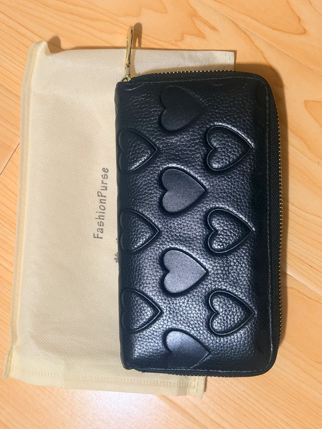 Black Fashion Purse Wallet with Heart Design