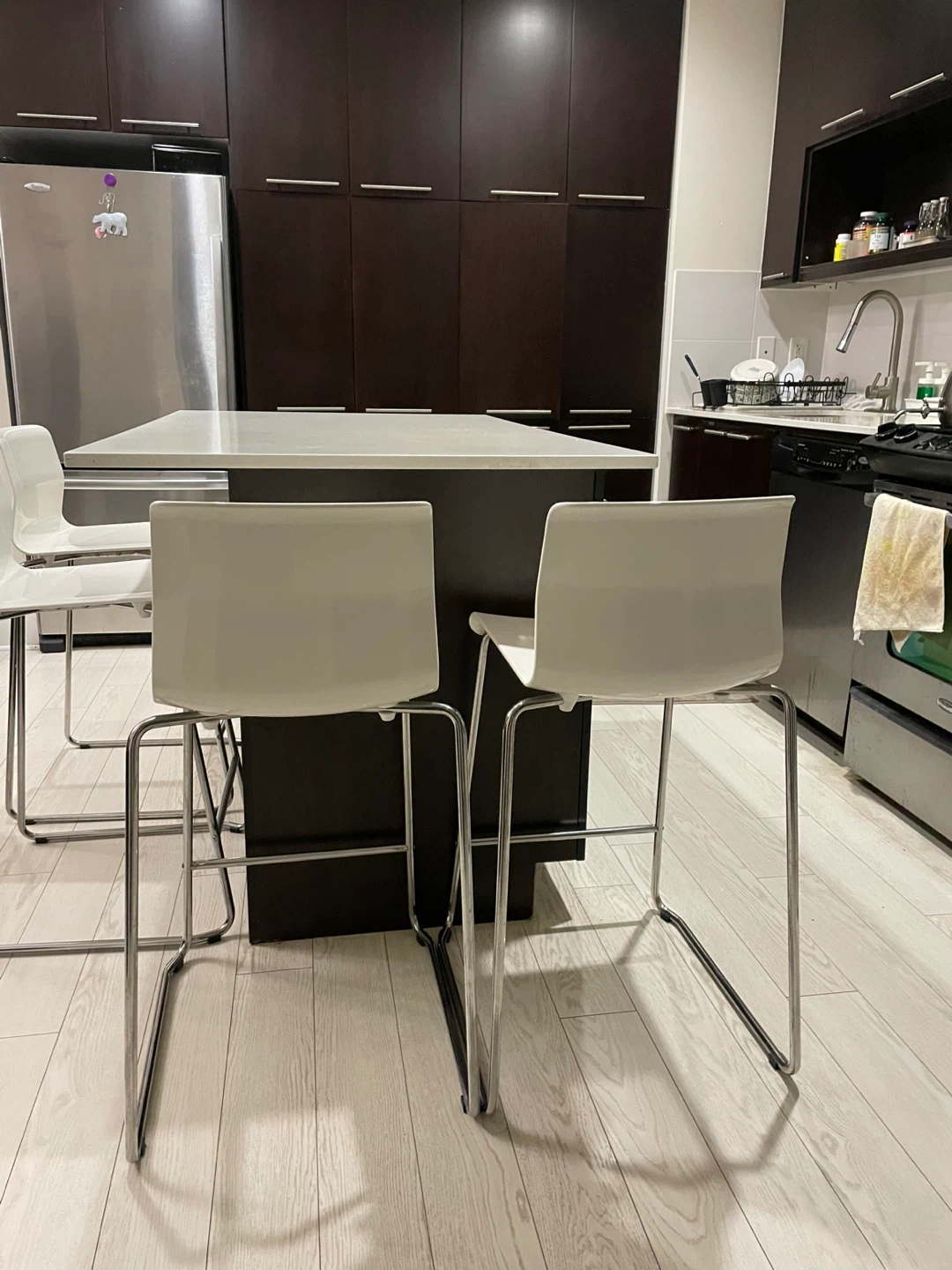 White Bar Stools (Set of 4) - photo 3