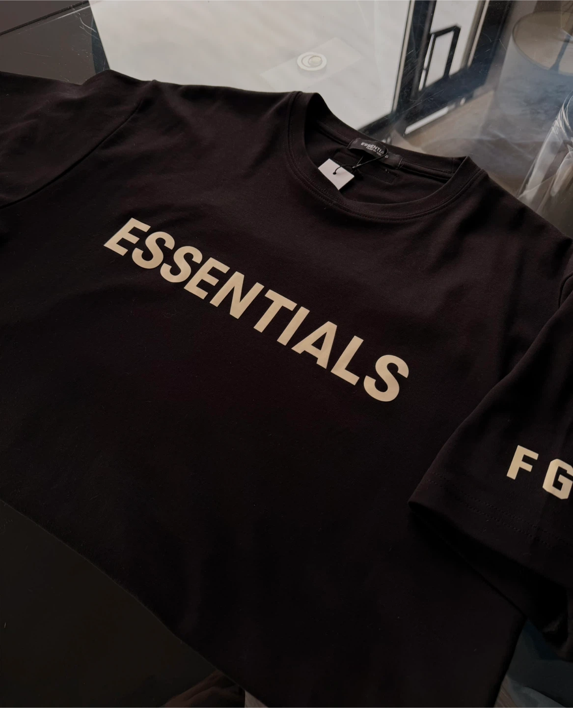 Black Fear of God Essentials T-Shirt Men’s L
