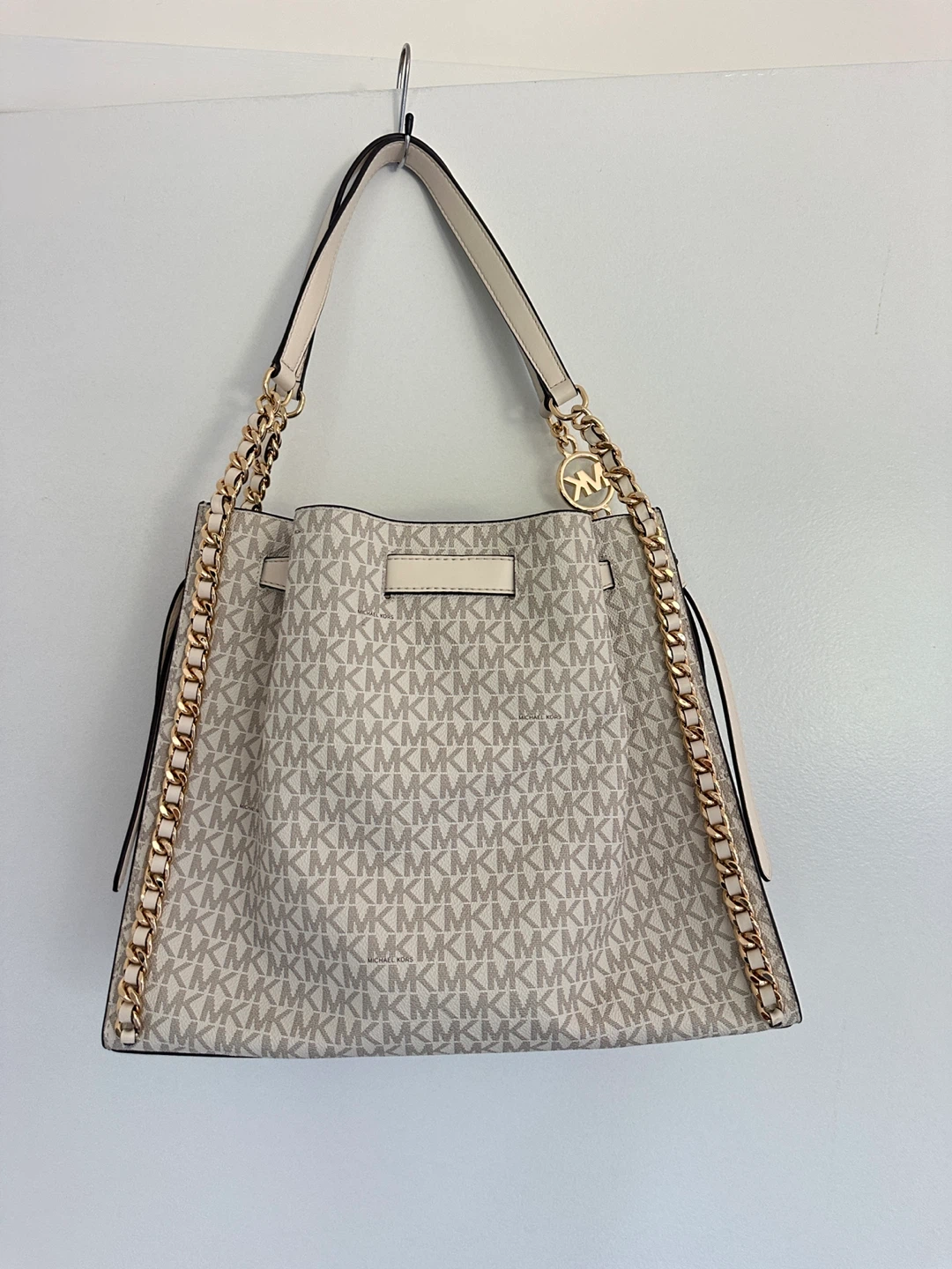 Mina Large Signature Logo Chain Shoulder Bag - photo 4