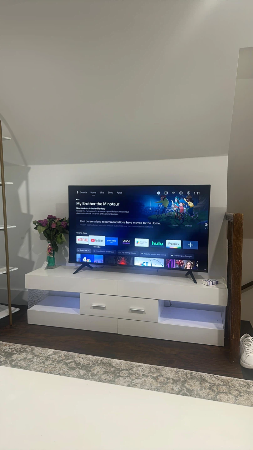 Hisense 50-inch Smart TV and stand