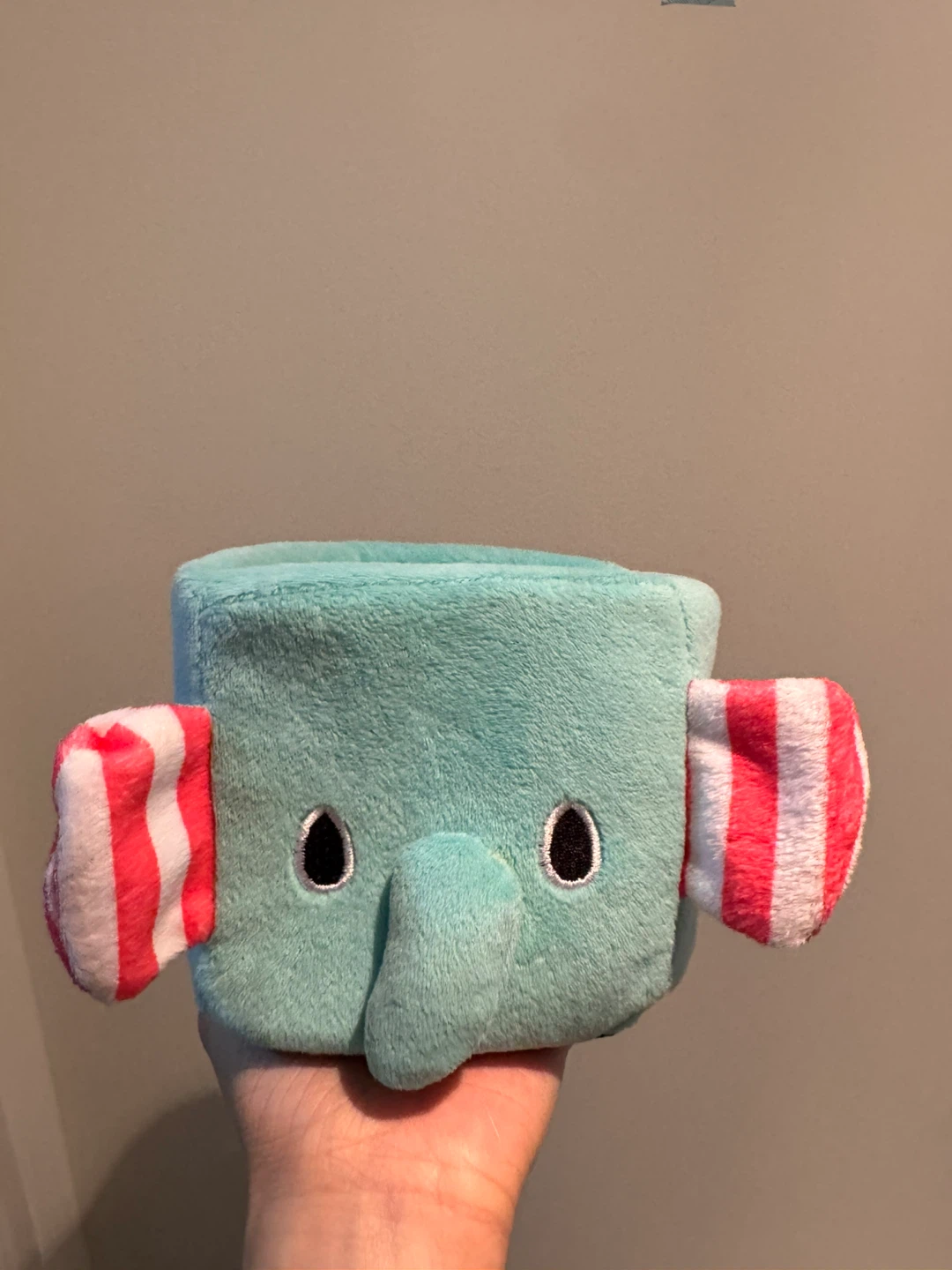 Plush Elephant Pet organizer