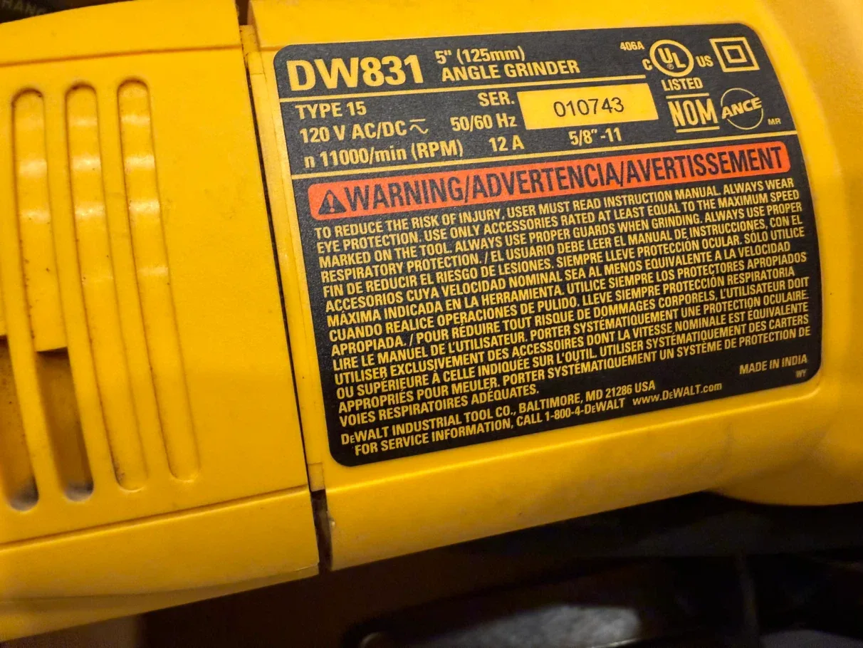 DeWalt DW831 5" Angle Grinder - photo 2