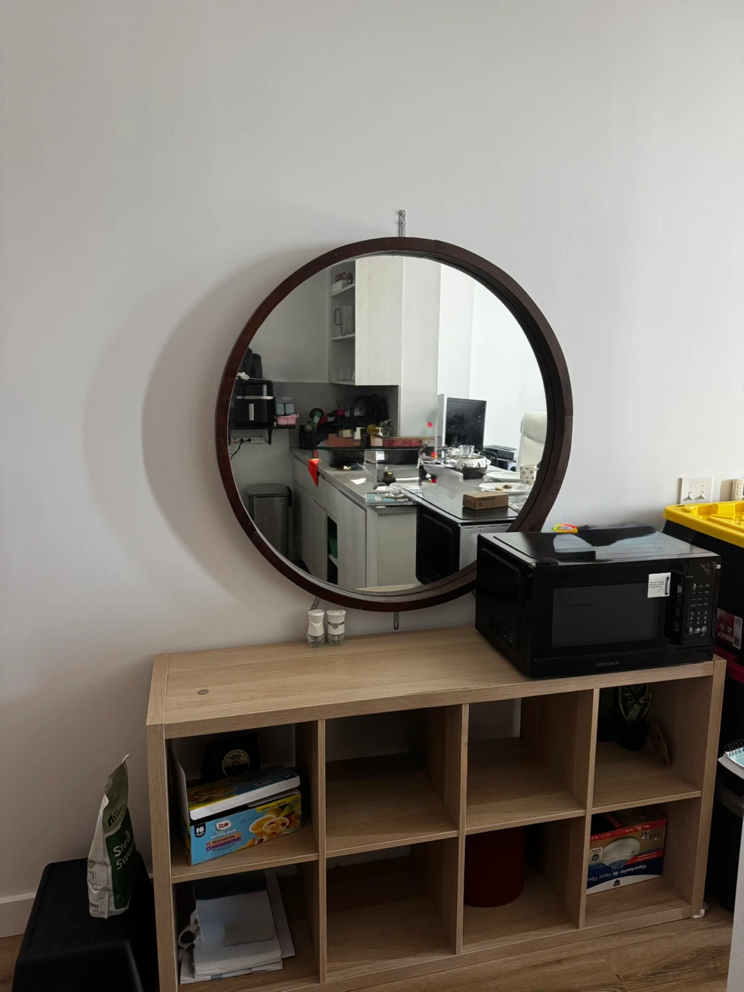 Round Wall Mirror with Wood Frame - photo 3