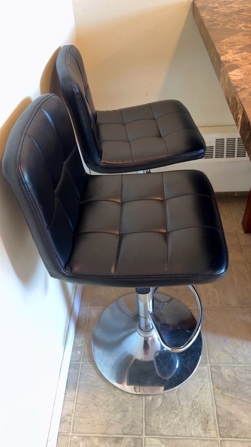 Set of 2 Black Faux Leather Bar Stools with Chrome Base - photo 2
