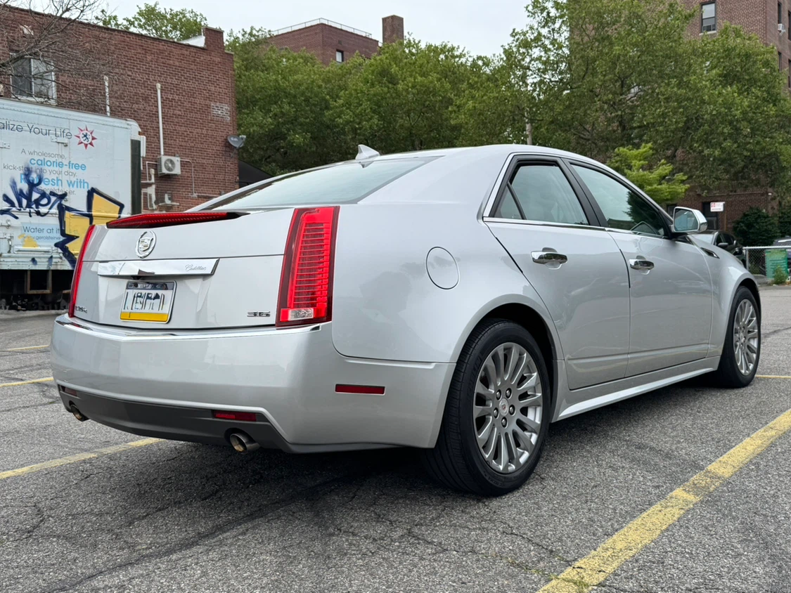 Silver 13 Cadillac CTS 4 3.6L V6 Lux Sedan - photo 3