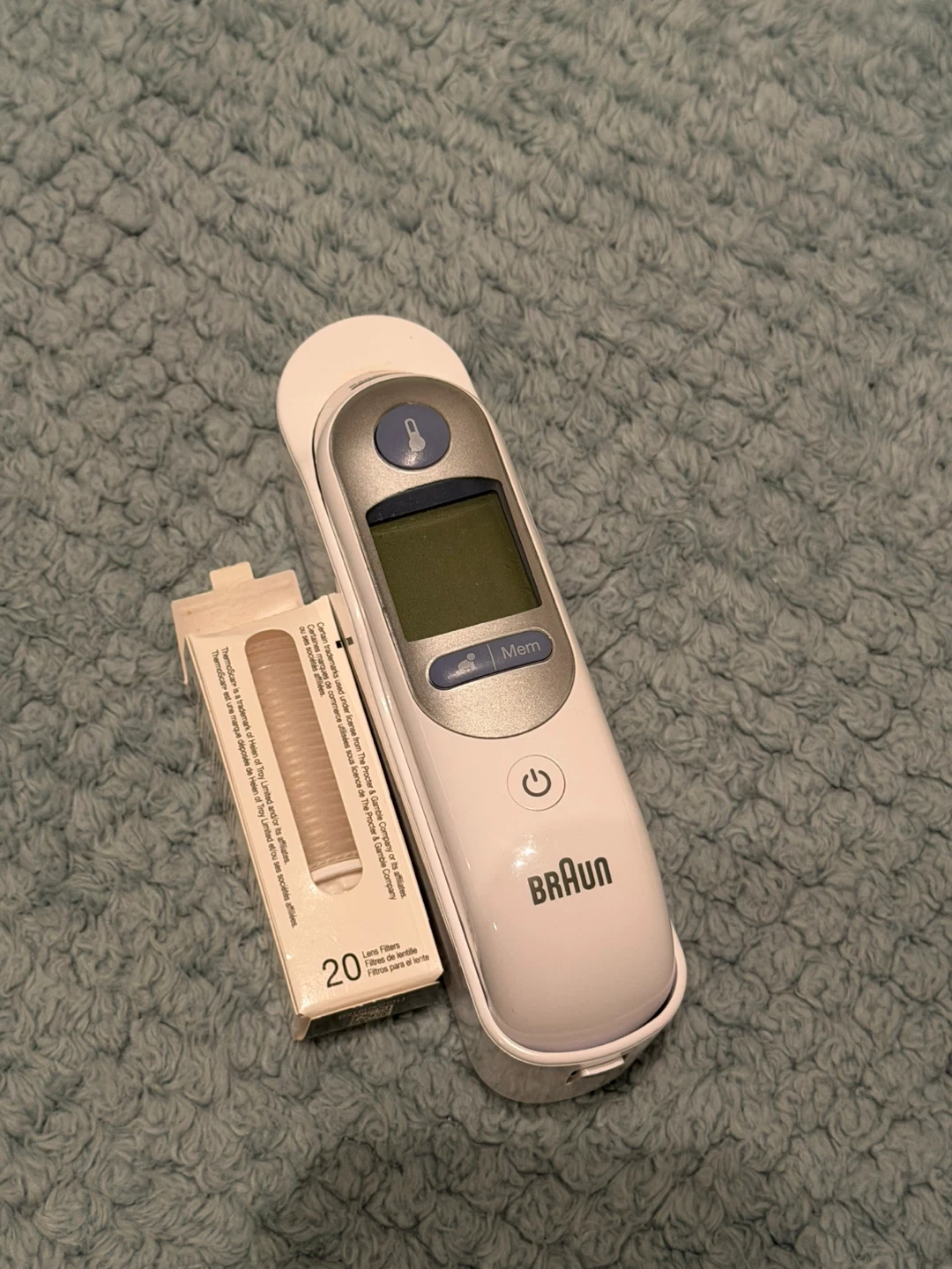 Moving sales-Braun ThermoScan Ear Thermometer with Case - photo 5